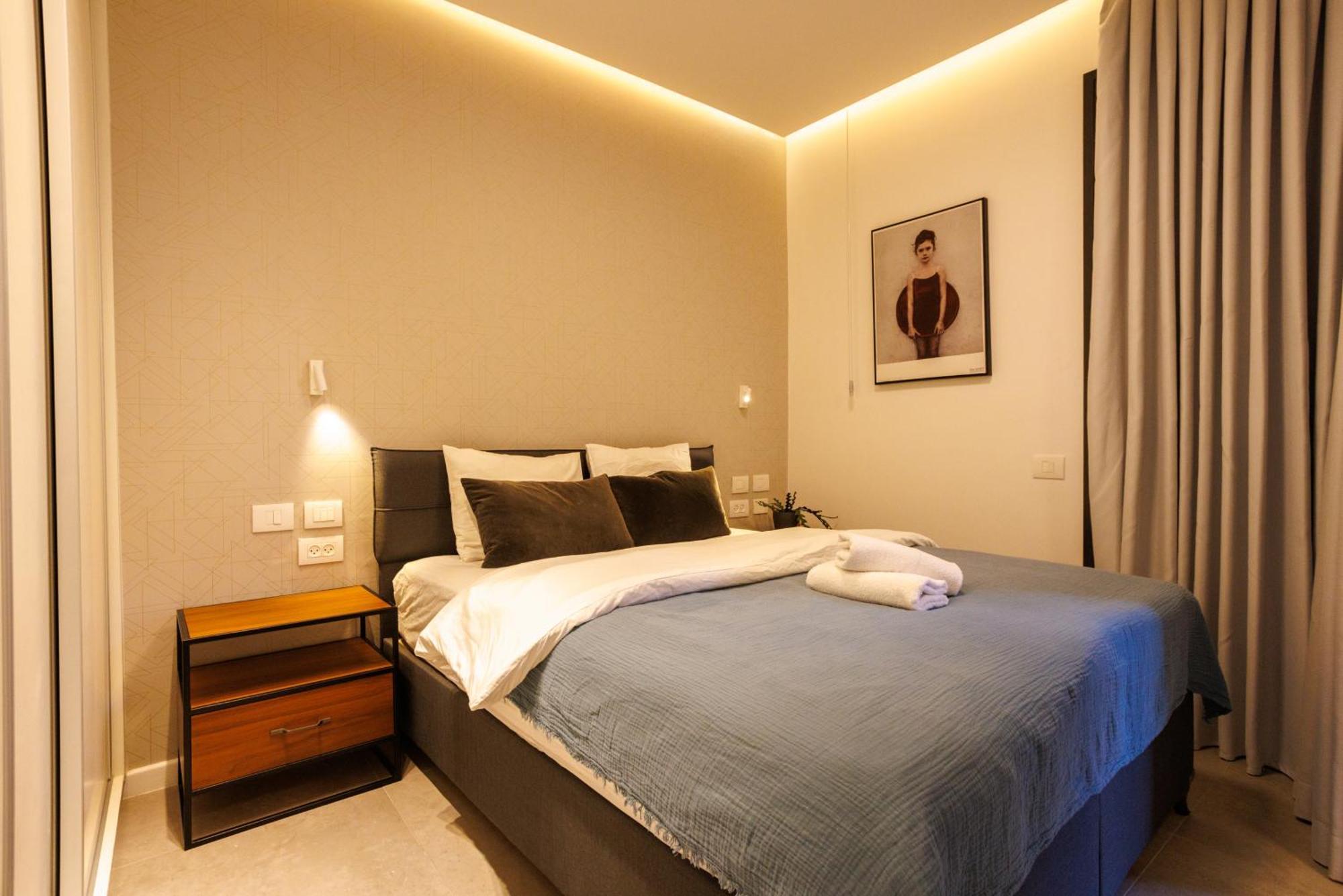 Herzl Luxury Hotel By Nimizz Tel Aviv Exterior foto